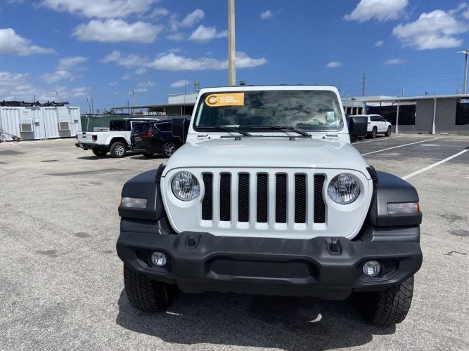 Selling My 2020 Jeep Wrangler Unlimited Sport S 4WD Nelson - photo 2